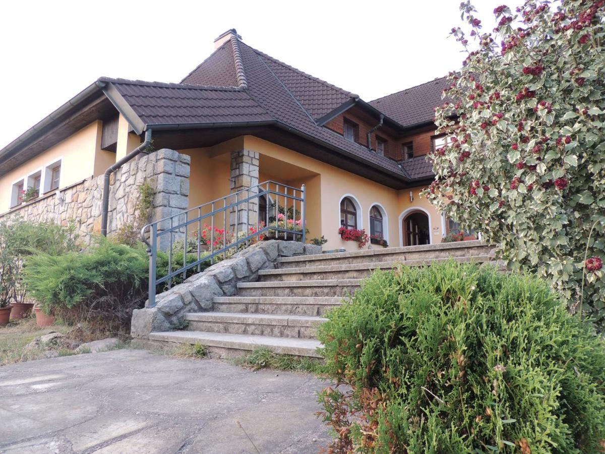Apartman U Vagnera Dvůr Králové nad Labem Extérieur photo